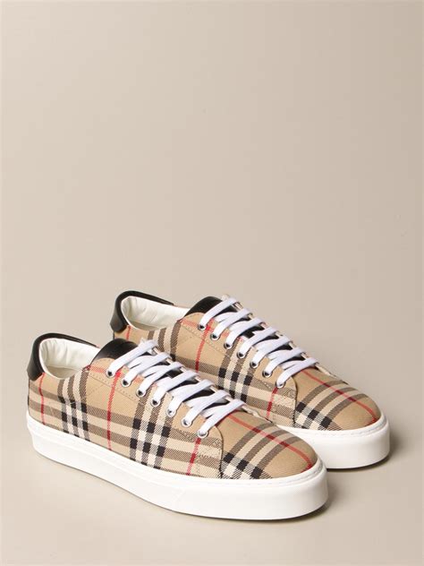 sale on burberry shoes mens sneakers|Burberry sneakers men price.